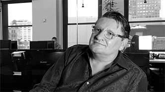 Screencap of interview with Enrique Peiniger