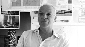 Screencap of interview with Gerd Pfarré